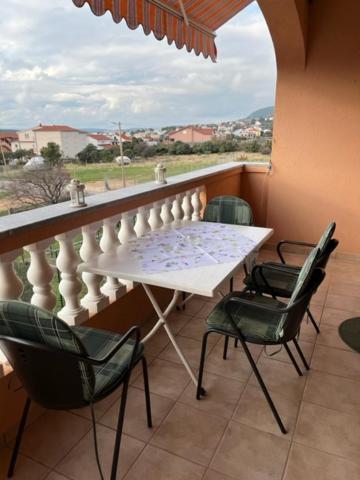 Mira Apartamento Barbat na Rabu Exterior foto